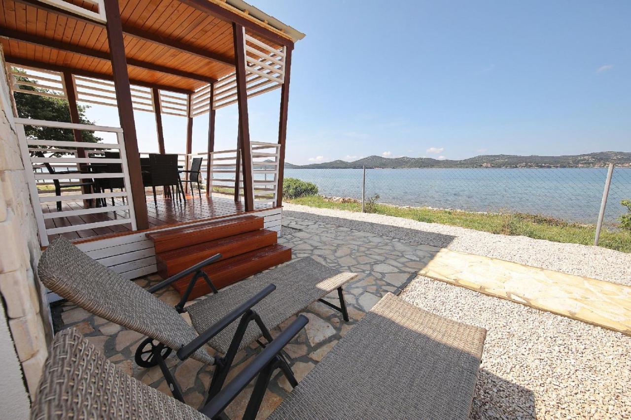 Mobile Home Plumeria 1 Biograd Na Moru Bagian luar foto