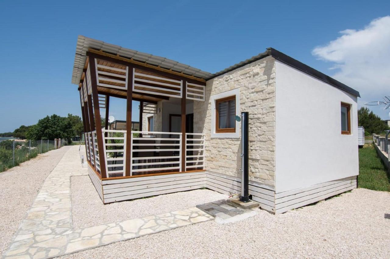 Mobile Home Plumeria 1 Biograd Na Moru Bagian luar foto