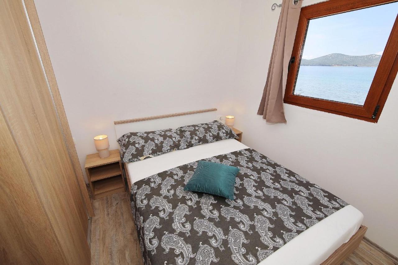 Mobile Home Plumeria 1 Biograd Na Moru Bagian luar foto